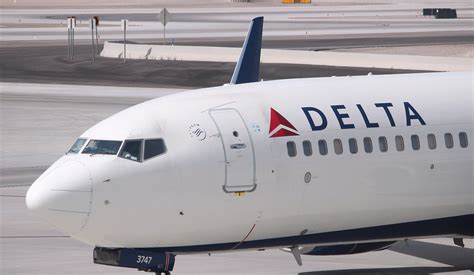 Delta Ramp Agent Arrested With $282,400 In Backpack - Points Miles & Martinis