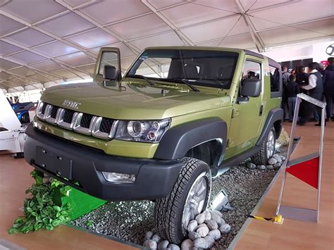 BAIC показал внедорожник Beijing BJ40 Plus с обликом Jeep Wrangler