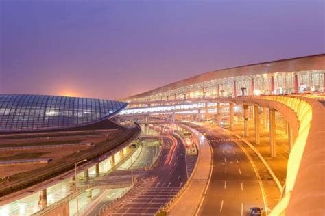 北京首都机场t3航站楼晚上能过夜吗？_百度知道