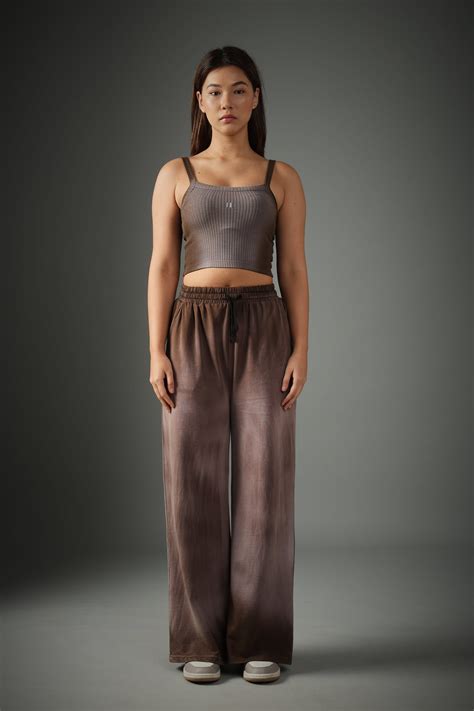 Spray Washed Brown Set