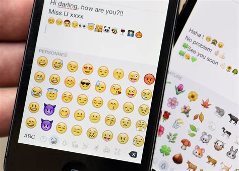 8 Emoji Hacks You Need To Know, Because There's So Much More To Life Than Praise Hands