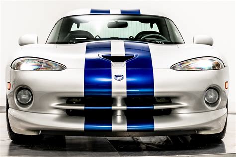 1999 Dodge Viper