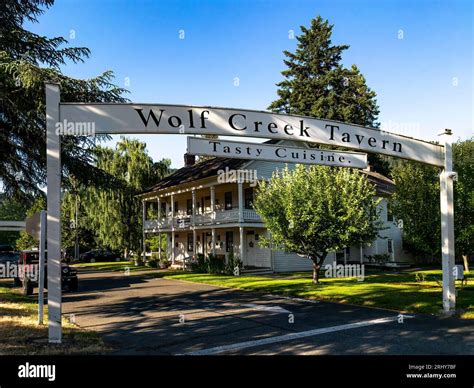 Wolf creek inn park park hi-res stock photography and images - Alamy