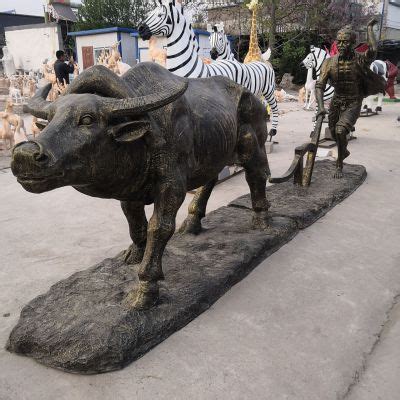 国外商业景观雕塑——牛