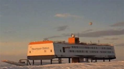南极存在美国UFO研究基地，还发生多起目击报告？来自飞行员透露 - 资讯咖