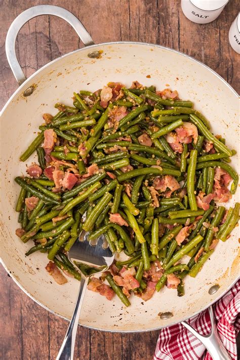 Southern Green Beans - Amanda's Cookin' - Vegetables