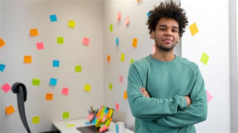 What is Secondment? Definition, Benefits & Best Practices