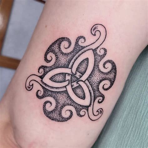 Celtic Knot Tattoo Meaning: Unraveling the Stories Behind Symbolic Body Art