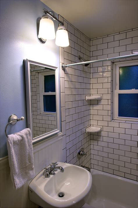Small Bathroom Renovation Ideas With Tub
