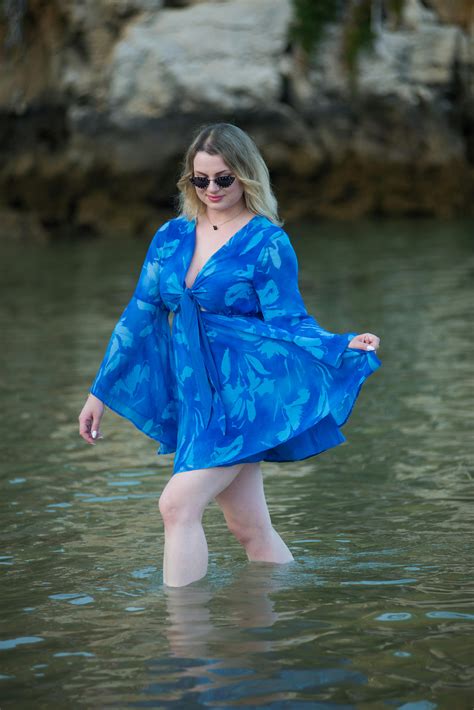 Tweens At The Beach Photos, Download The BEST Free Tweens At The Beach ...