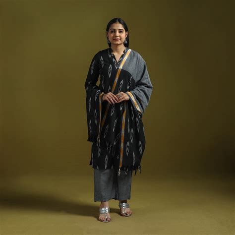 Black Handloom Cotton Embroidered Pochampally Ikat 3pc Kurta Set for women