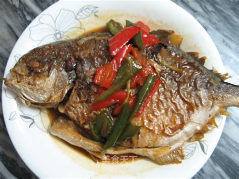 红烧金鲳鱼的做法_菜谱_美食天下