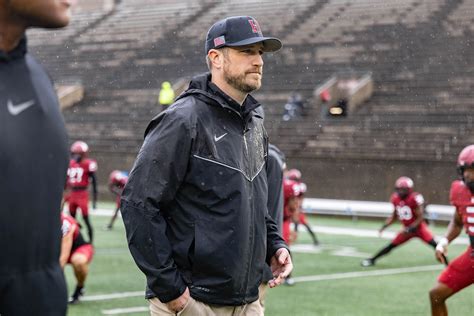 Football: Harvard 35 - Stetson-0 | Harvard Magazine