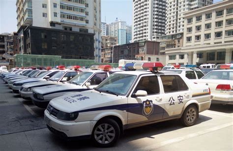 世界上最凶悍的警车竟然不在迪拜，而是在这个国家