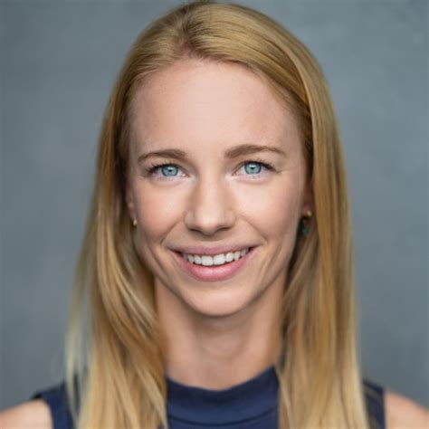 Isabelle - Dance teacher - ₹2909/h