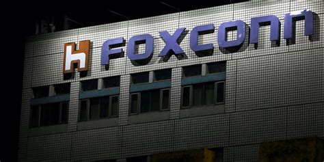As Once Hyped $19.5 Bn Semiconductor JV Ends, Govt Says Foxconn ...