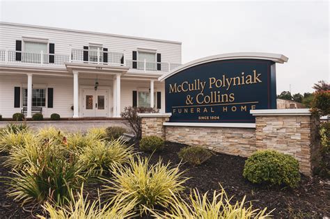 McCully Polyniak & Collins Funeral Home - Real Pasadena Maryland