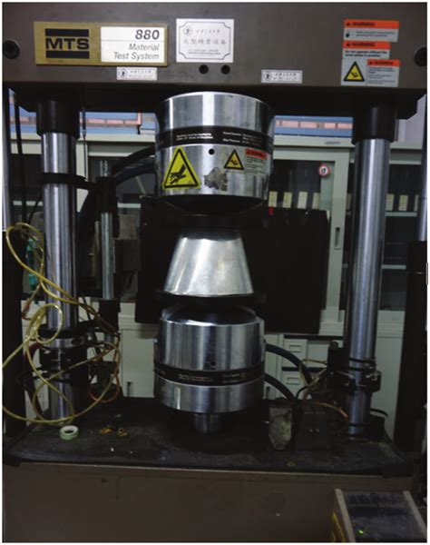 Axial Compression Test 的图像结果