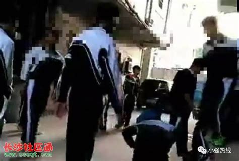 深圳12岁少年被十几名同学围殴 疑因举报收保护费_社会_长沙社区通