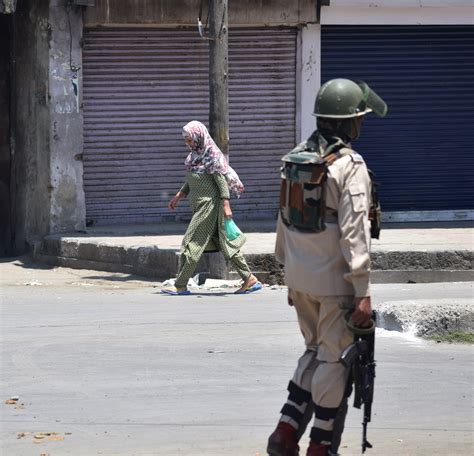 State Vs People: Chaos in Kashmir