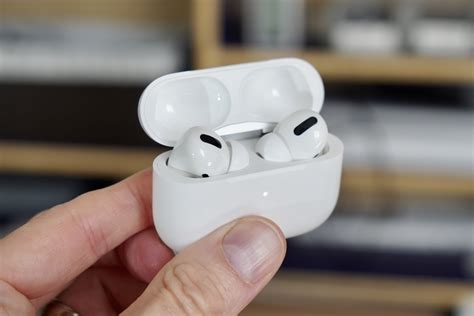 Apple Airpods 4 Pro - Mobile Hub Official