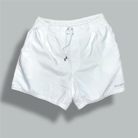 2(x)ist mens white swim trunks, size small... - Depop