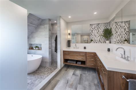 Wet Room Bathrooms: Modern Home Design | Insider Tips