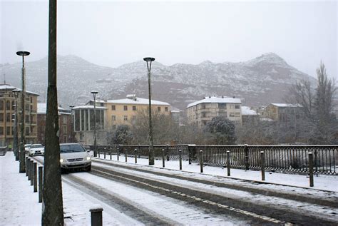Fotos: La nieve cubre de blanco los pueblos riojanos | La Rioja