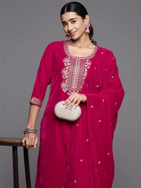 Varanga Women Pink Zari Embroidered Kurta With With Bottom And ...