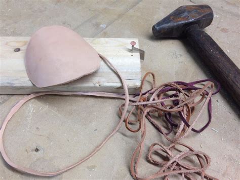 Leather Lacing Tutorial 的图像结果