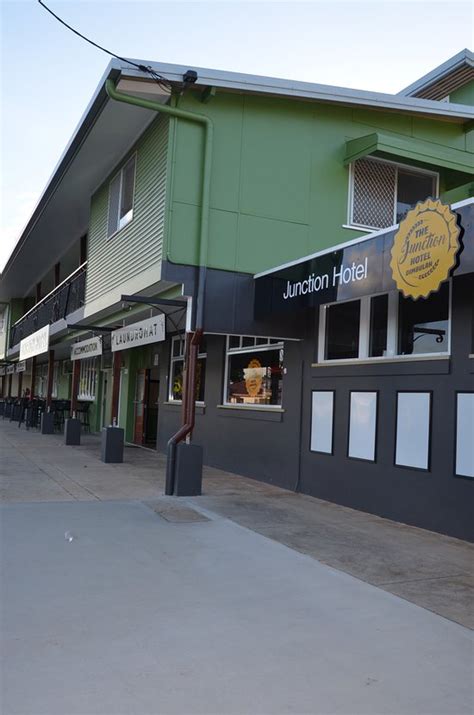 JUNCTION HOTEL DIMBULAH - Hotel Reviews & Photos - Tripadvisor