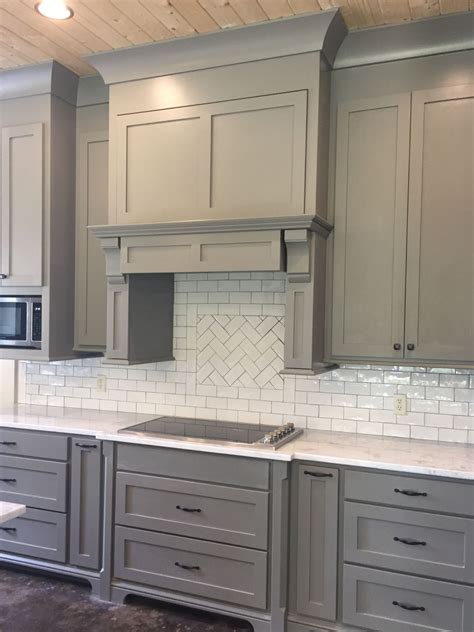 Shaker Style Kitchen with Cove Crown Molding