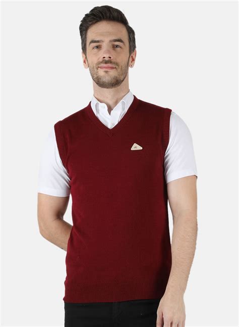 Buy Men Maroon Solid Sweater Online in India - Monte Carlo