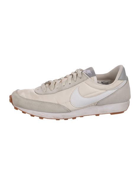 Nike Canvas Sneakers - White Sneakers, Shoes - WU2161843 | The RealReal