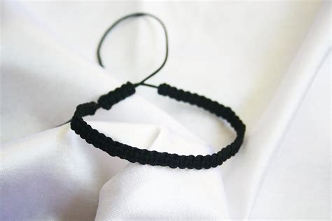 String Bracelets for Men 的图像结果