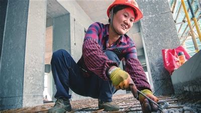 大庆新闻：炼化女工：方寸之间成就事业_腾讯视频