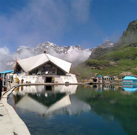Hemkund Sahib, Chamoli