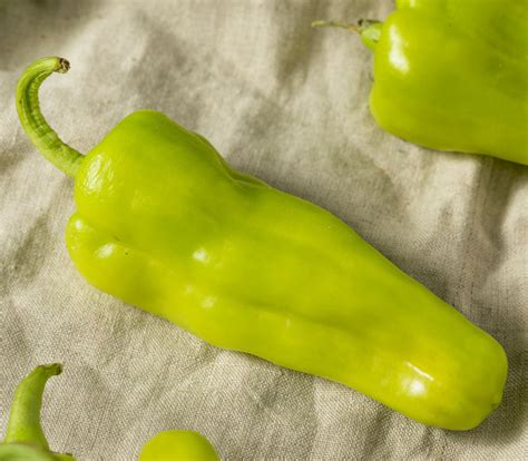 Cubanelle Pepper Seeds