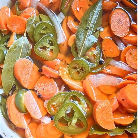 Spicy Low Sodium Pickled Carrots & Jalapeno Peppers Recipe - Low So Recipes