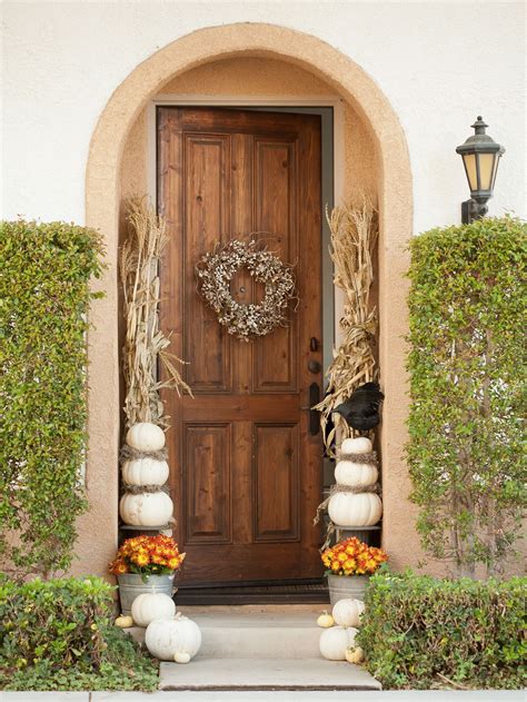 25 White Pumpkin Ideas That Add Elegance to Fall Decor