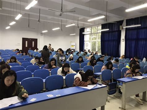 我校成功组织2018年下半年 重庆高等教育自学考试“学分互认”考试