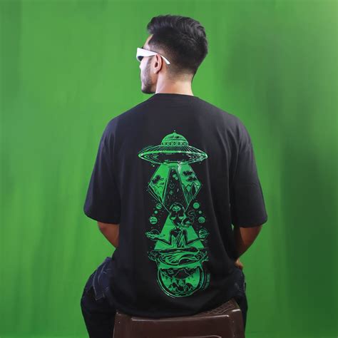 Space Alien Green Oversized Black T-Shirt for Men