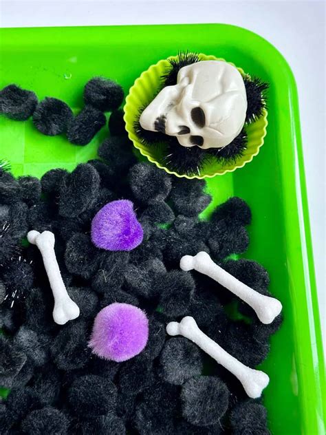 DIY Easy Fall Halloween Sensory Bin for Toddlers - The Mindful Toddler