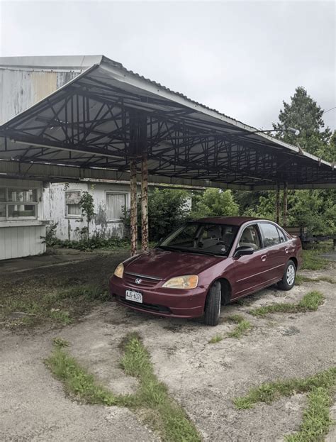 My 03 Civic is finally broken in! 200k yesterday : r/Honda