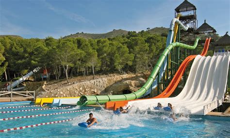 8 of the Best Water Parks in Spain | AttractionTix