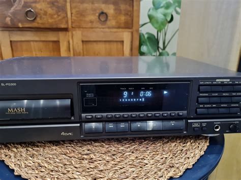 Technics SL-PG300 Compact Multi-Stage Noise Shaping | Ubuy India