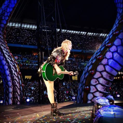 Image result for Taylor Swift Reputation Tour Smiling