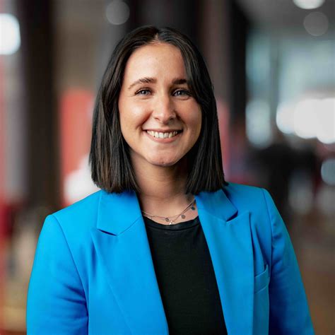 Mia-Sophie Schroth - Serviceassistentin - BMW Rhein Würzburg | XING