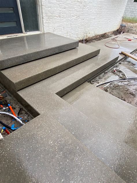 Floating Concrete Stairs at Elinor Castiglione blog