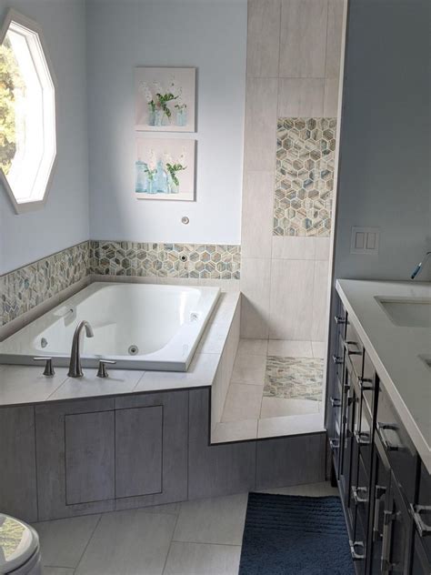 Tile is the perfect way to add interest and dimension to any space! 🤩 ...